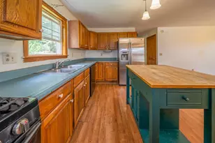 561 Ft Knox Rd, Prospect, ME 04981 - Photo 11