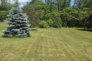140 Brier Ln, Farmington, ME 04938 - Photo 11
