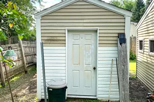5 West St, Fairfield, ME 04937 - Photo 33