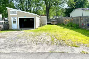 5 West St, Fairfield, ME 04937 - Photo 35