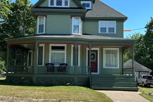 51 Broadway St, Baileyville, ME 04694 - Photo 3