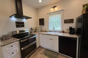 51 Broadway St, Baileyville, ME 04694 - Photo 17