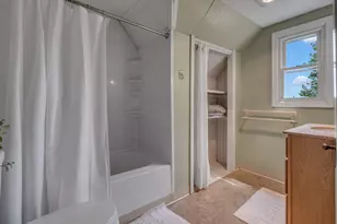 250 Main St, Auburn, ME 04210 - Photo 37