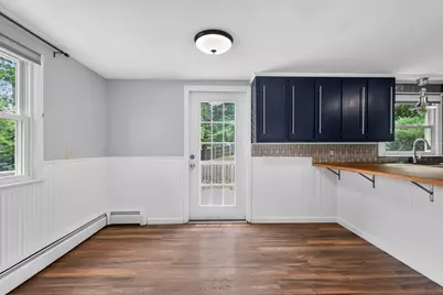 15 Cleveland Circle, South Portland, ME 04106 - Photo 9