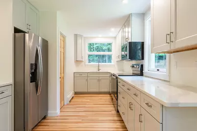 30 Bayberry Lane, Camden, ME 04843 - Photo 3
