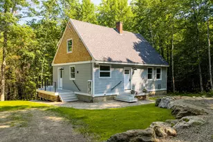 30 Bayberry Ln, Camden, ME 04843 - Photo 1