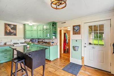 7 Wells Street, Greenville, ME 04441 - Photo 9