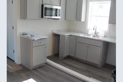19 Welchville Commons Drive, Oxford, ME 04270 - Photo 5