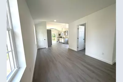9 Chestnut Street, Sanford, ME 04083 - Photo 5