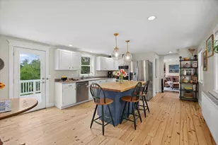 17 Chamberlain Rd, Scarborough, ME 04074 - Photo 5
