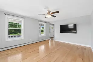 22 Cumberland Ln, Gorham, ME 04038 - Photo 5