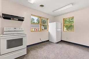 38 Union St, Livermore Falls, ME 04254 - Photo 31