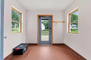 38 Union St, Livermore Falls, ME 04254 - Photo 11
