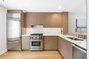 512 Chandlers Wharf, Portland, ME 04101 - Photo 13