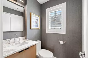 512 Chandlers Wharf, Portland, ME 04101 - Photo 17