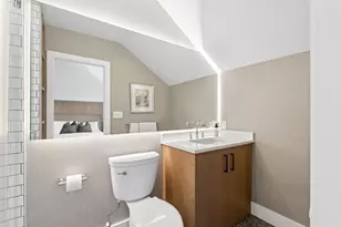 512 Chandlers Wharf, Portland, ME 04101 - Photo 25