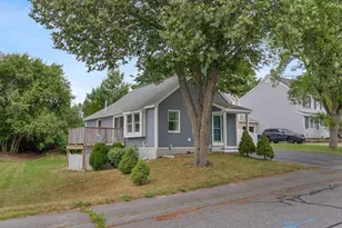 5 Summit Cir, Westbrook, ME 04092 - Photo 9
