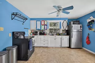 88 Mayer Rd, Portland, ME 04102 - Photo 21