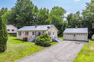 9 Tibbetts Dr, Lincoln, ME 04457 - Photo 3
