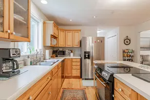2 Summit Terrace, Falmouth, ME 04105 - Photo 5