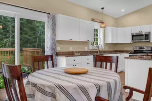 205 Shelby Dr, Hermon, ME 04401 - Photo 11