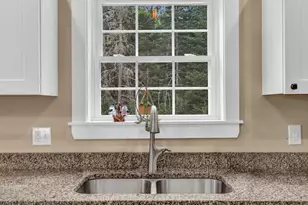205 Shelby Dr, Hermon, ME 04401 - Photo 9