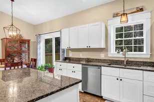 205 Shelby Dr, Hermon, ME 04401 - Photo 5