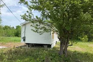 240 Station Rd, Monticello, ME 04760 - Photo 9