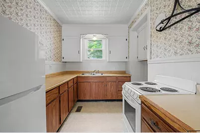 10 Maple Street, Augusta, ME 04330 - Photo 13