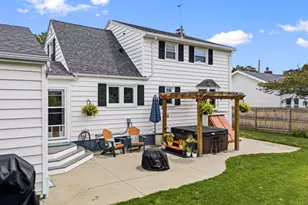 20 Groveside Rd, Portland, ME 04102 - Photo 7