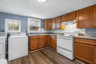 103 Chamberlain St, Brewer, ME 04412 - Photo 13