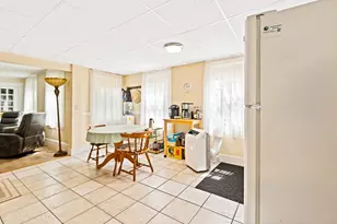 518 Riverside Dr, Augusta, ME 04330 - Photo 9