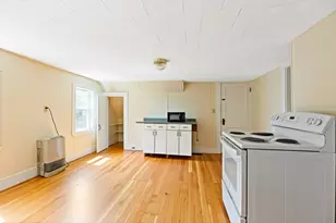 518 Riverside Dr, Augusta, ME 04330 - Photo 21