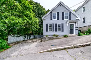 53 Pike St, Biddeford, ME 04005 - Photo 3