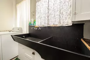 31 Drummond St, Auburn, ME 04210 - Photo 9