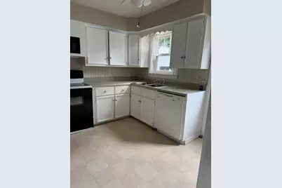 76 Vernon Street, Bangor, ME 04401 - Photo 15
