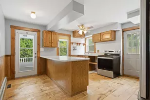 148 Fairmount St, Lewiston, ME 04240 - Photo 11