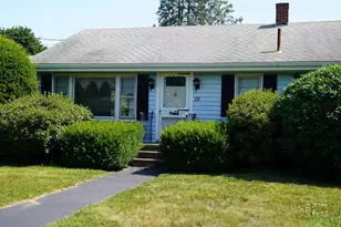 29 Hunnewell Rd, Scarborough, ME 04074 - Photo 1