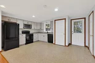 91 Western Ave, Biddeford, ME 04005 - Photo 9