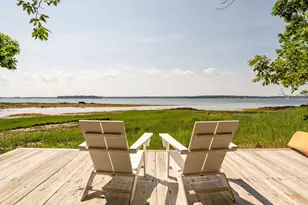 218 W Shore Dr, Portland, ME 04109 - Photo 1