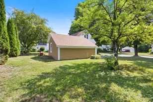 18 Westmore Ave, Biddeford, ME 04005 - Photo 33