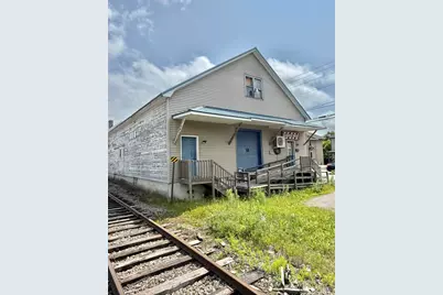 24 Market Street, Fort Kent, ME 04743 - Photo 5