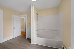 272 Main St, Pittsfield, ME 04967 - Photo 31