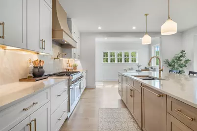 19 Paulsen Drive, Scarborough, ME 04074 - Photo 3