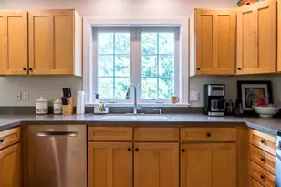 4 Oak St, Cumberland, ME 04021 - Photo 7