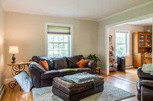 4 Oak St, Cumberland, ME 04021 - Photo 15