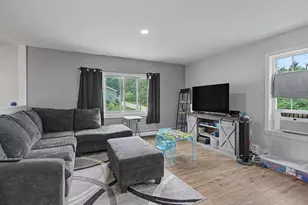 55 Hillcrest Ave, Lewiston, ME 04240 - Photo 13