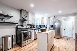 35 Belknap St, Portland, ME 04103 - Photo 7
