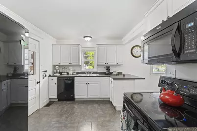 247 Manley Road, Auburn, ME 04210 - Photo 9