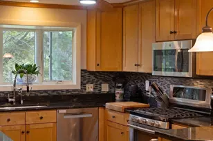 1388 Westbrook St, Portland, ME 04102 - Photo 11